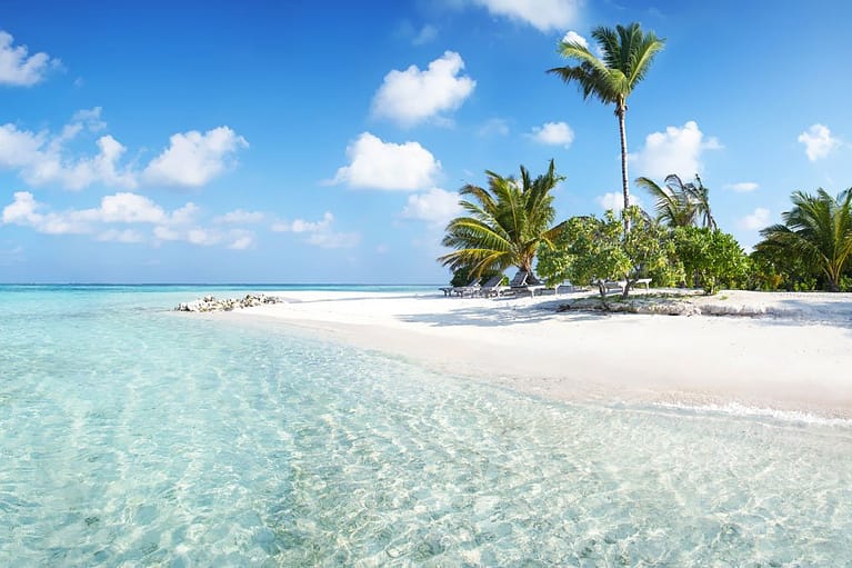 beach-islands-maldives-gate-to-africa